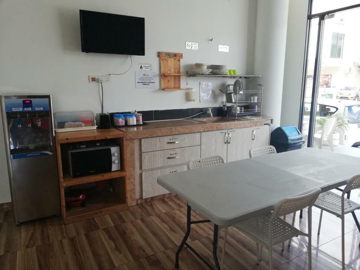 Hotel Zamburger Kota Warisan 雪邦 外观 照片